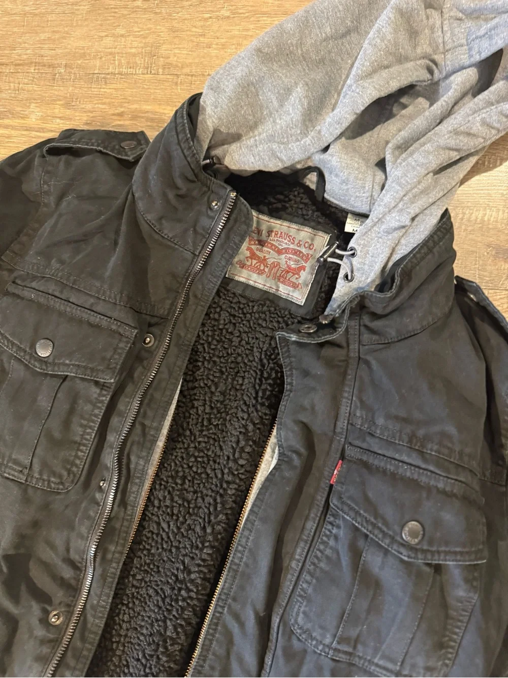 Levi’s Jean Jacket Mens Medium Black Sherpa Lined Trucker Hoodie Zip Up